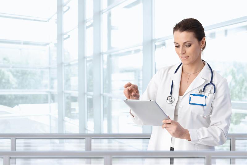 Yağ Bezesi İçin Hangi Doktor-Bölüme Gidilir?